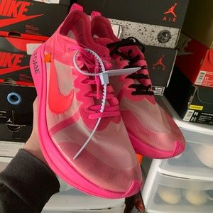 Nike x off white zoom fly